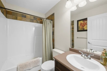 Laundry Room Photo of 17848 70 Avenue, Surrey, BC