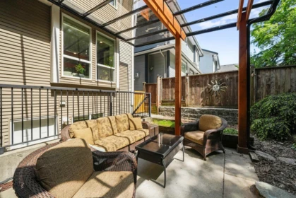Outdoor Deck Photo of 17848 70 Avenue, Surrey, BC