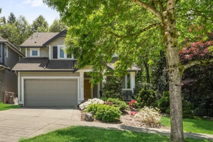 Outdoor Kitchen Photo of 17848 70 Avenue, Surrey, BC