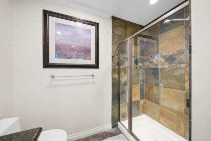 Powder Room Photo of 17848 70 Avenue, Surrey, BC