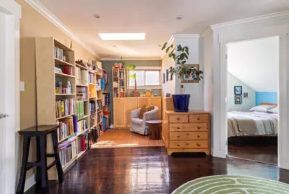 Basement Recreation Room Photo of 4578 Moss Street, Vancouver, BC
