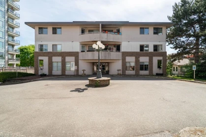 203 19130 Ford Road, Pitt Meadows, BC, Pitt Meadows — Apartment/Condo for sale