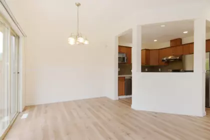 Kitchen Island Photo of 3 7543 Morrow Road, Agassiz, BC
