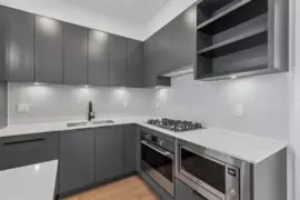 212 921 Grant Street, Coquitlam, BC