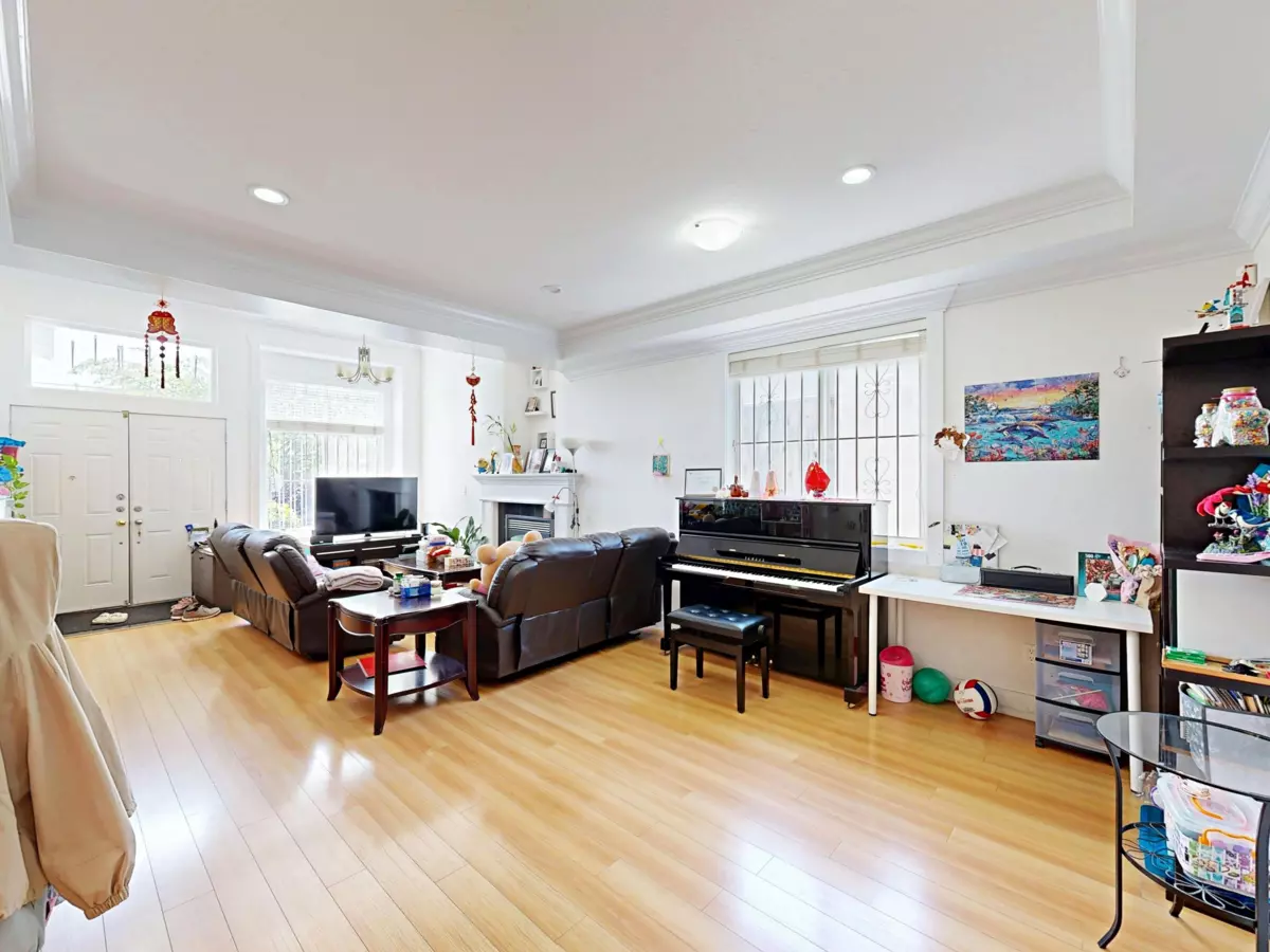 Family Room Photo of 5685 Neville Street, Burnaby, BC