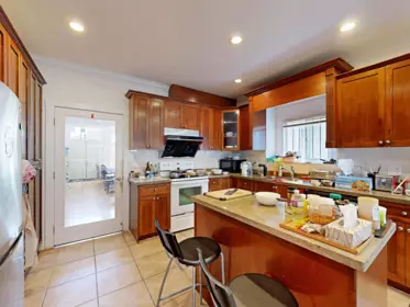 Breakfast Nook Photo of 5685 Neville Street, Burnaby, BC