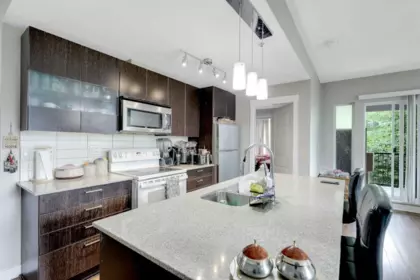 Kitchen Island Photo of 316 13339 102a Avenue, Surrey, BC