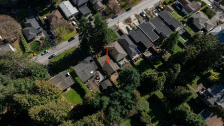 Swimming Pool Photo of 3015 Royal Avenue, North Vancouver, BC