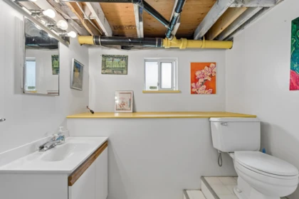 Basement Recreation Room Photo of 534 E 7th Street, North Vancouver, BC