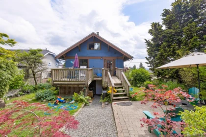 Outdoor Kitchen Photo of 534 E 7th Street, North Vancouver, BC