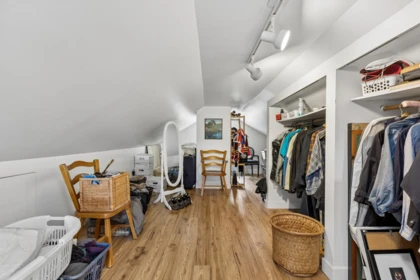 Powder Room Photo of 534 E 7th Street, North Vancouver, BC