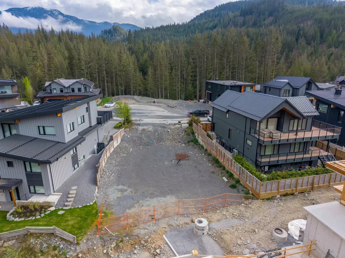 Family Room Photo of 1721 River Run Place, Whistler, BC