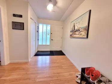 Guest Bathroom Photo of 4984 10a Avenue, Delta, BC