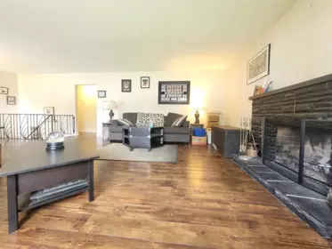 Kitchen Photo of 4984 10a Avenue, Delta, BC