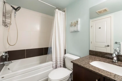 Mudroom Photo of 414 15735 Croydon Drive, Surrey, BC