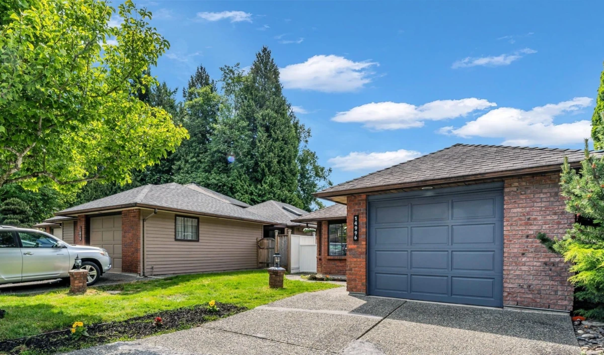 Family Room Photo of 14996 Southmere Close, Surrey, BC