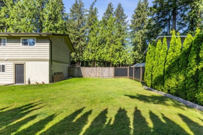 Swimming Pool Photo of 3874 200a Street, Langley, BC