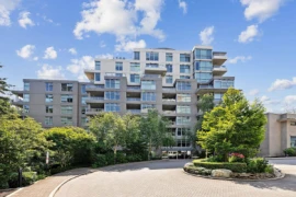 101 9262 University Crescent, Burnaby, BC