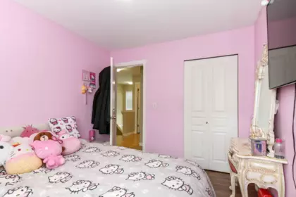 Basement Recreation Room Photo of 50 12677 63 Avenue, Surrey, BC