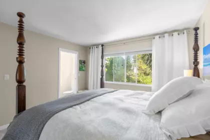Basement Recreation Room Photo of 9242 209a Crescent, Langley, BC