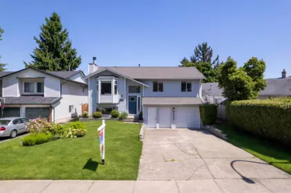 9242 209a Crescent, Langley, BC, Langley — Single Family Residence for sale