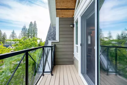 Entry Foyer Photo of 3485 Wales Avenue, Coquitlam, BC