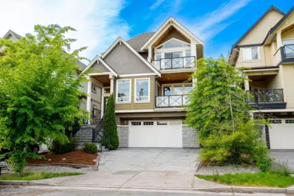 Swimming Pool Photo of 3485 Wales Avenue, Coquitlam, BC