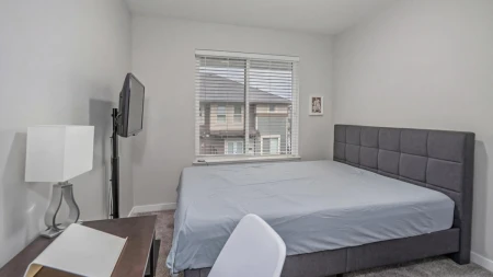 Bedroom 3 Photo of 2 10480 248 Street, Maple Ridge, BC
