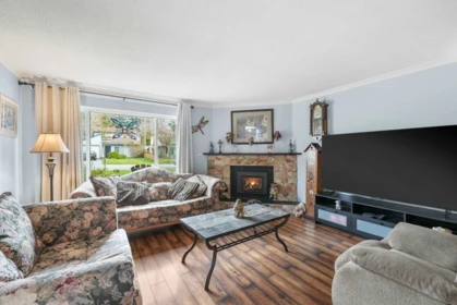19432 62 Avenue, Surrey, BC, Surrey — Single Family Residence for sale