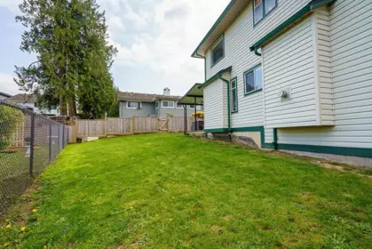 Swimming Pool Photo of 19950 48a Avenue, Langley, BC