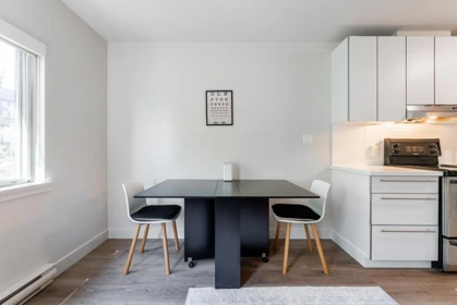 Breakfast Nook Photo of 401 370 Carrall Street, Vancouver, BC