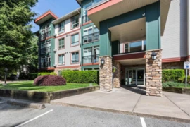 315 33485 South Fraser Way, Abbotsford, BC