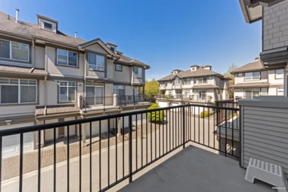 Mudroom Photo of 27 6300 Alder Street, Richmond, BC