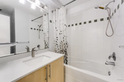 Powder Room Photo of 27 6300 Alder Street, Richmond, BC