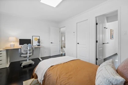 Aerial View of 917 Wavertree Road, North Vancouver, BC
