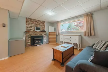 Laundry Room Photo of 934 Davis Road, Gibsons, BC