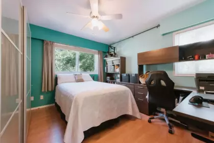 Office / Den Photo of 934 Davis Road, Gibsons, BC