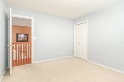 Entry Foyer Photo of 6236 128A STREET, Surrey BC V3X 3L9