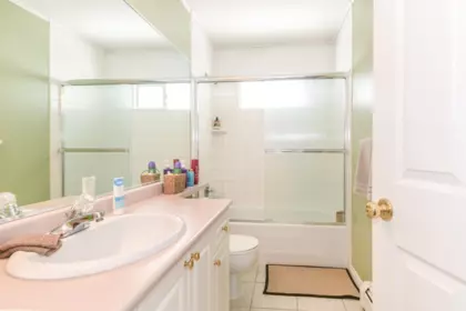 Hallway Photo of 6236 128a Street, Surrey, BC