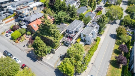 Aerial View of 912 Keil Street, White Rock, BC