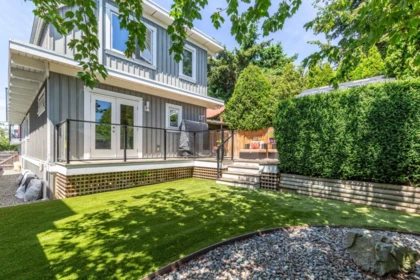 Hot Tub / Spa Photo of 912 Keil Street, White Rock, BC