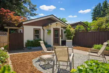 32904 3 Avenue, Mission, BC, Mission — Single Family Residence for sale