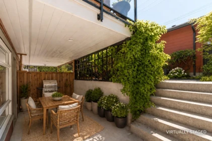 Garden / Landscaping Photo of 227 E 17 Street, North Vancouver, BC