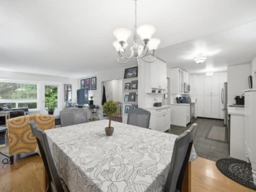Primary Bedroom Photo of 11220 Lansdowne Drive, Surrey, BC