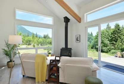 Kitchen Island Photo of 1860 Arboretum Drive, Gibsons, BC