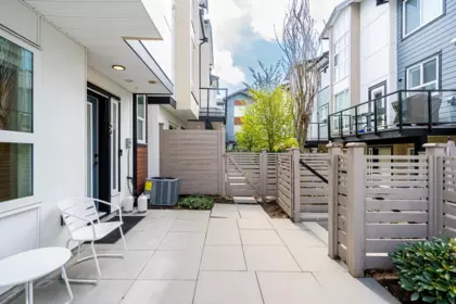 52 7670 207 Street, Langley, BC, Langley — Townhouse for sale