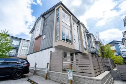 52 7670 207 Street, Langley, BC, Langley — Townhouse for sale