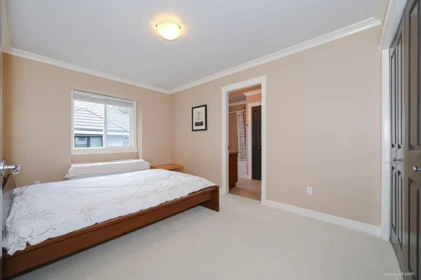 Basement Recreation Room Photo of 2492 148 Street, Surrey, BC