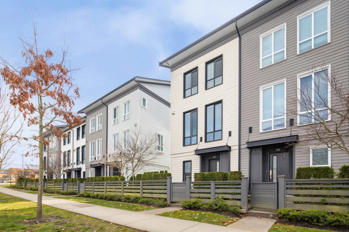 Exterior Rear Photo of 11 15938 27 Avenue, Surrey, BC