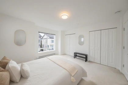 Hallway Photo of 11 15938 27 Avenue, Surrey, BC
